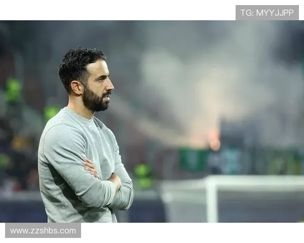 阿莫林带领球队承担压力 战胜利物浦仅是起点而非终点 阿莫林带领球队承担压力 战胜利物浦仅是起点而非终点